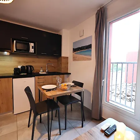 U Bellu - Modernite Et Calme A Deux Pas De La アパート *